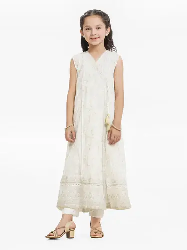whicte kuta pajama